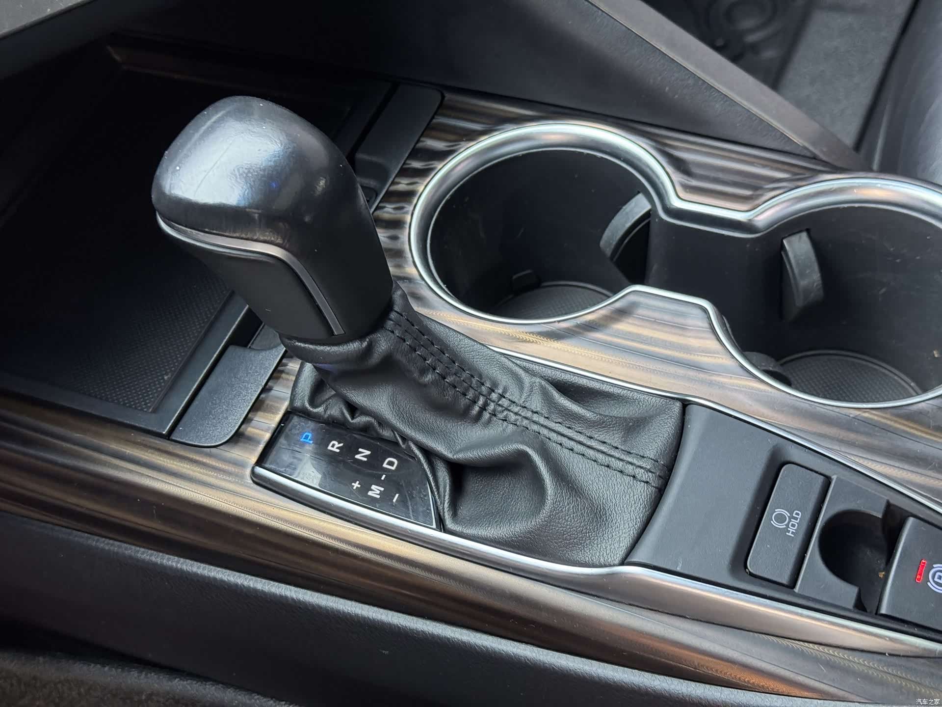 Toyota Camry, 2019 6