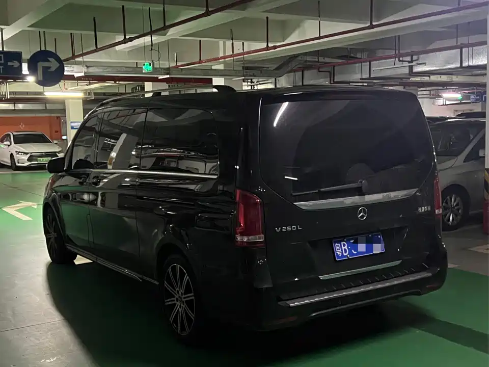 Mercedes-Benz V-class Mercedes-Benz V-class