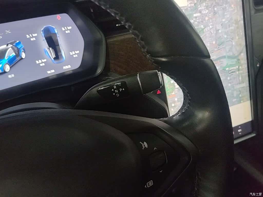 Tesla Model X, 2019 10