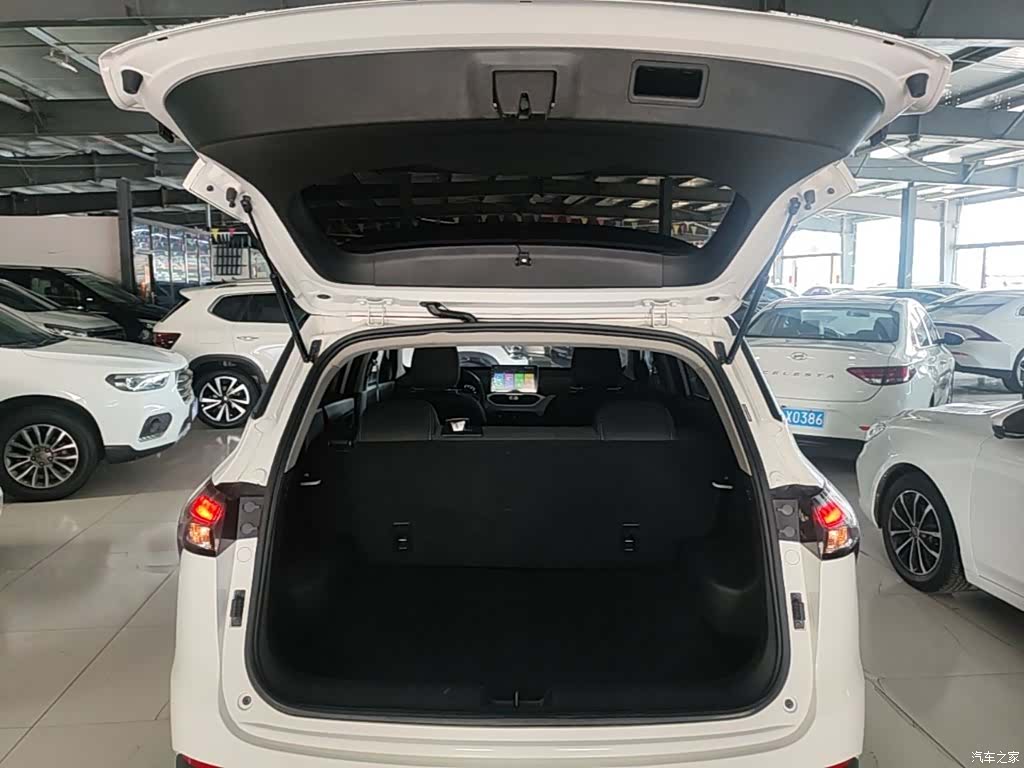 Wuling 510, 2021 19