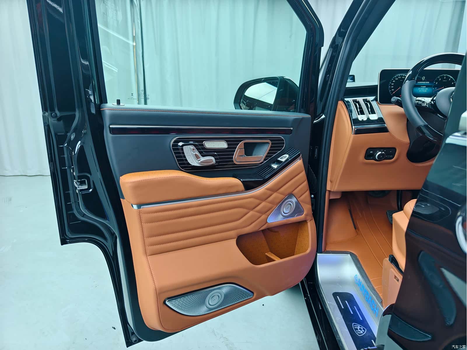 Mercedes-Benz 7, 2026 7