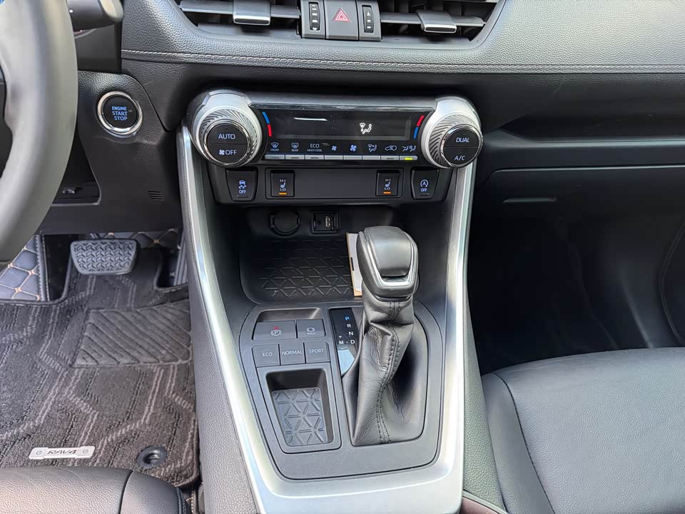 Toyota RAV4 Rongfang