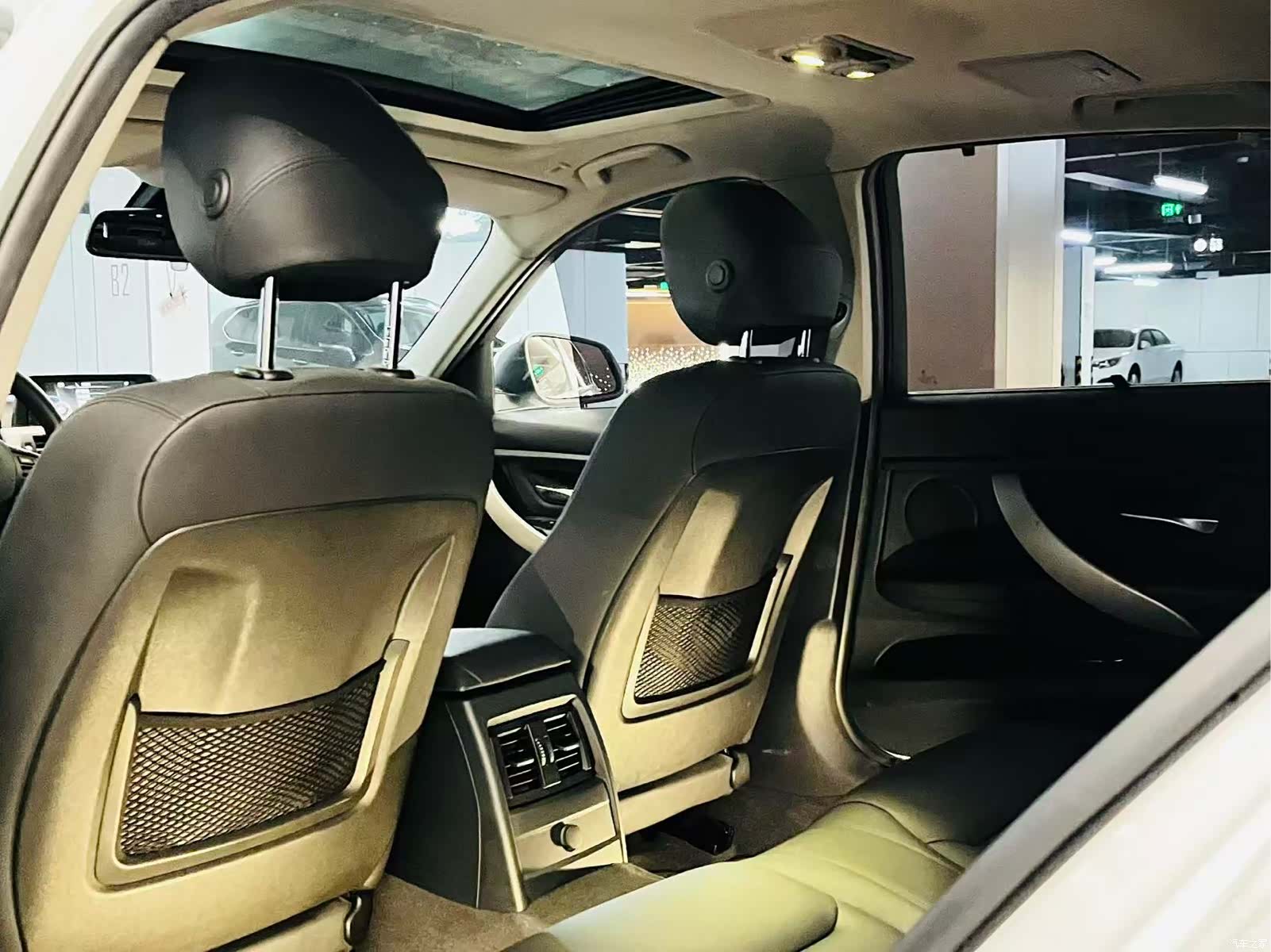 BMW 3 Series, 2015 15