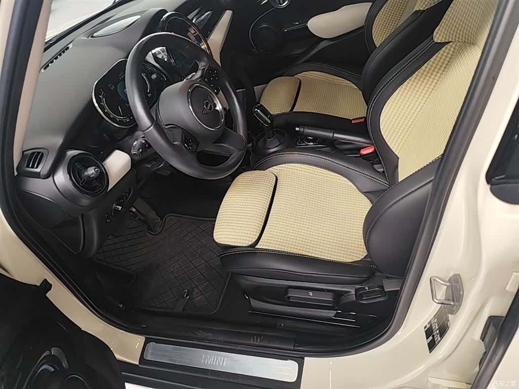 Mini Cooper, 2022 15