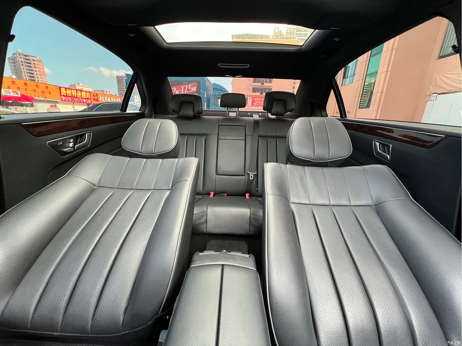 Mercedes-Benz E-Class, 2015 21