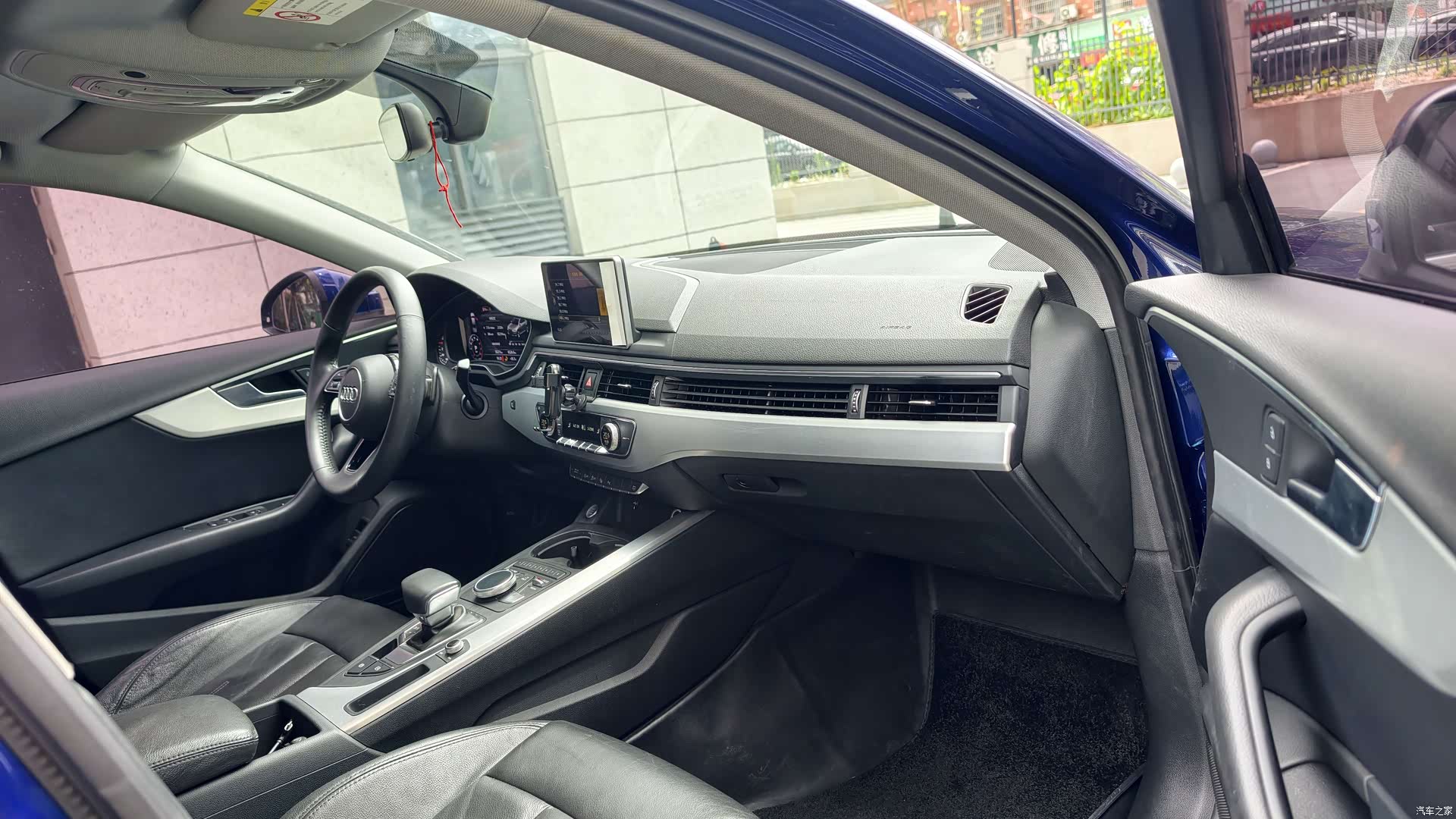 Audi A4L, 2020 11