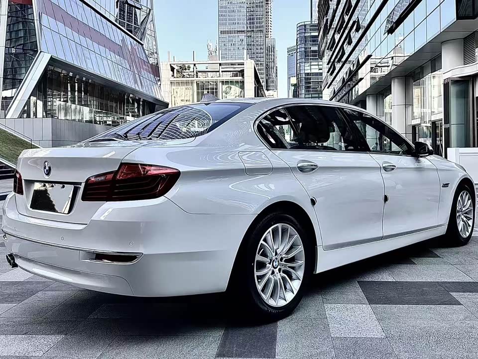 BMW 5 series BMW 5 series