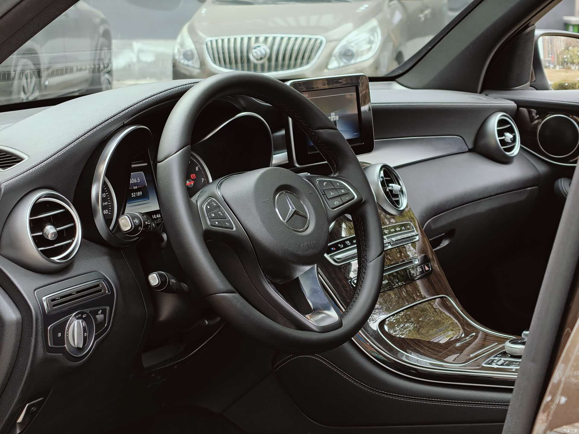 Mercedes-Benz GLC, 2017 8