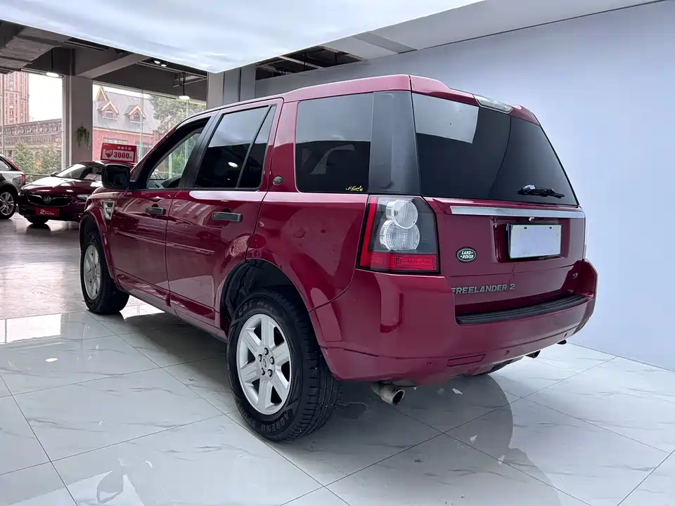Land Rover Freelander 2