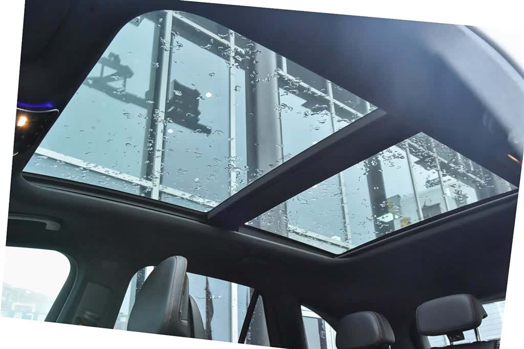 Mercedes-Benz GLC, 2025 9