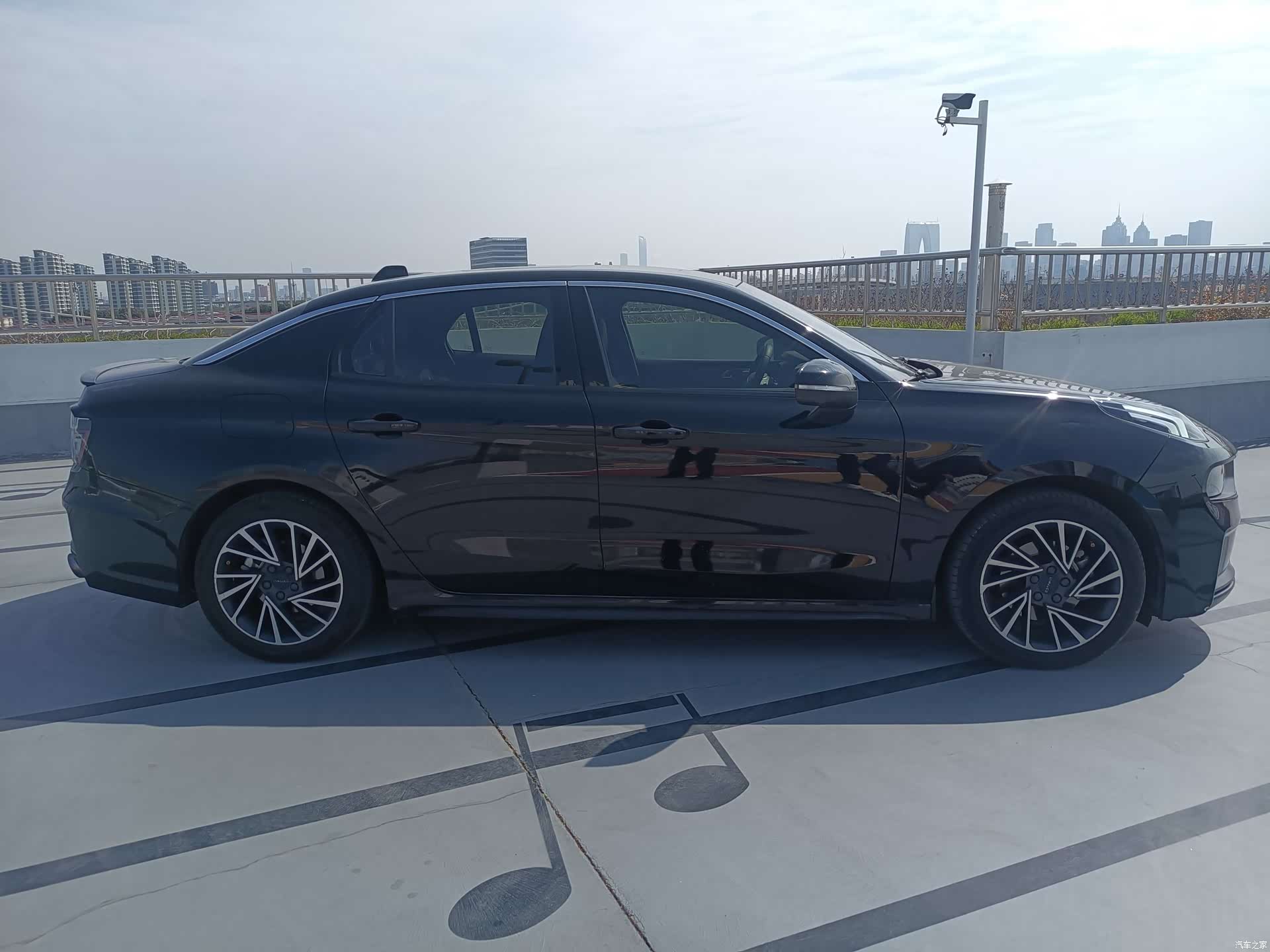 Lynk & Co 02, 2021 все фото