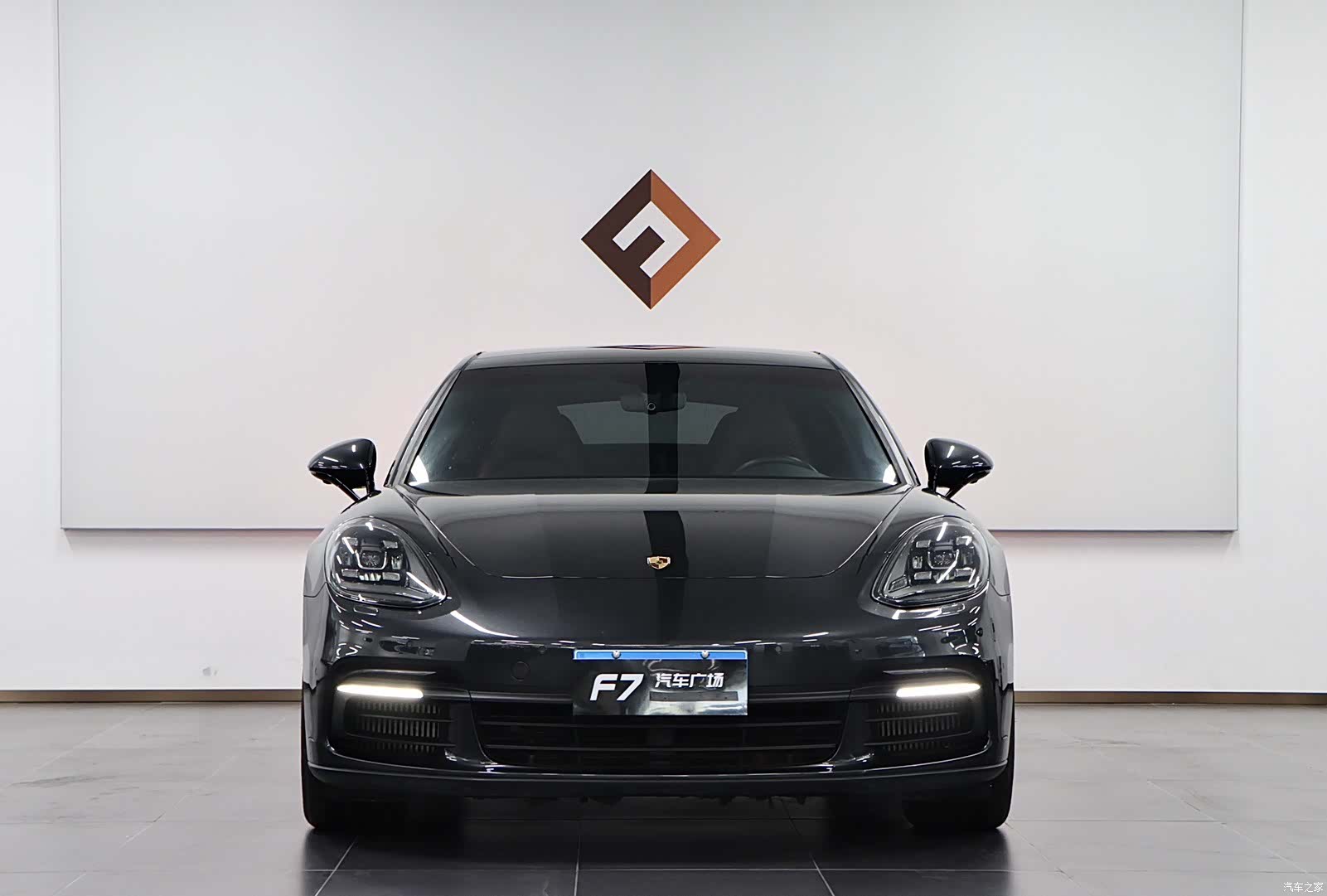 Porsche Panamera, 2019 2