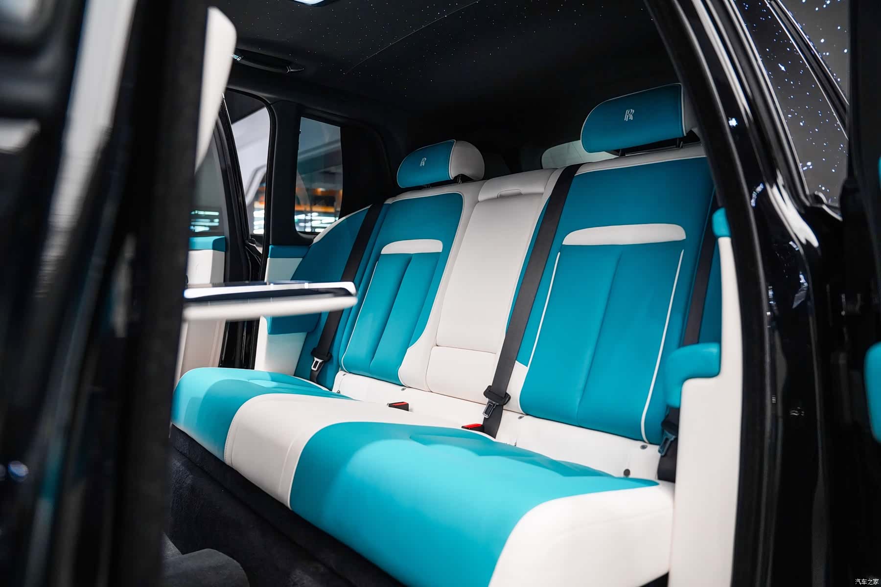 Rolls-Royce Cullinan, 2022 9