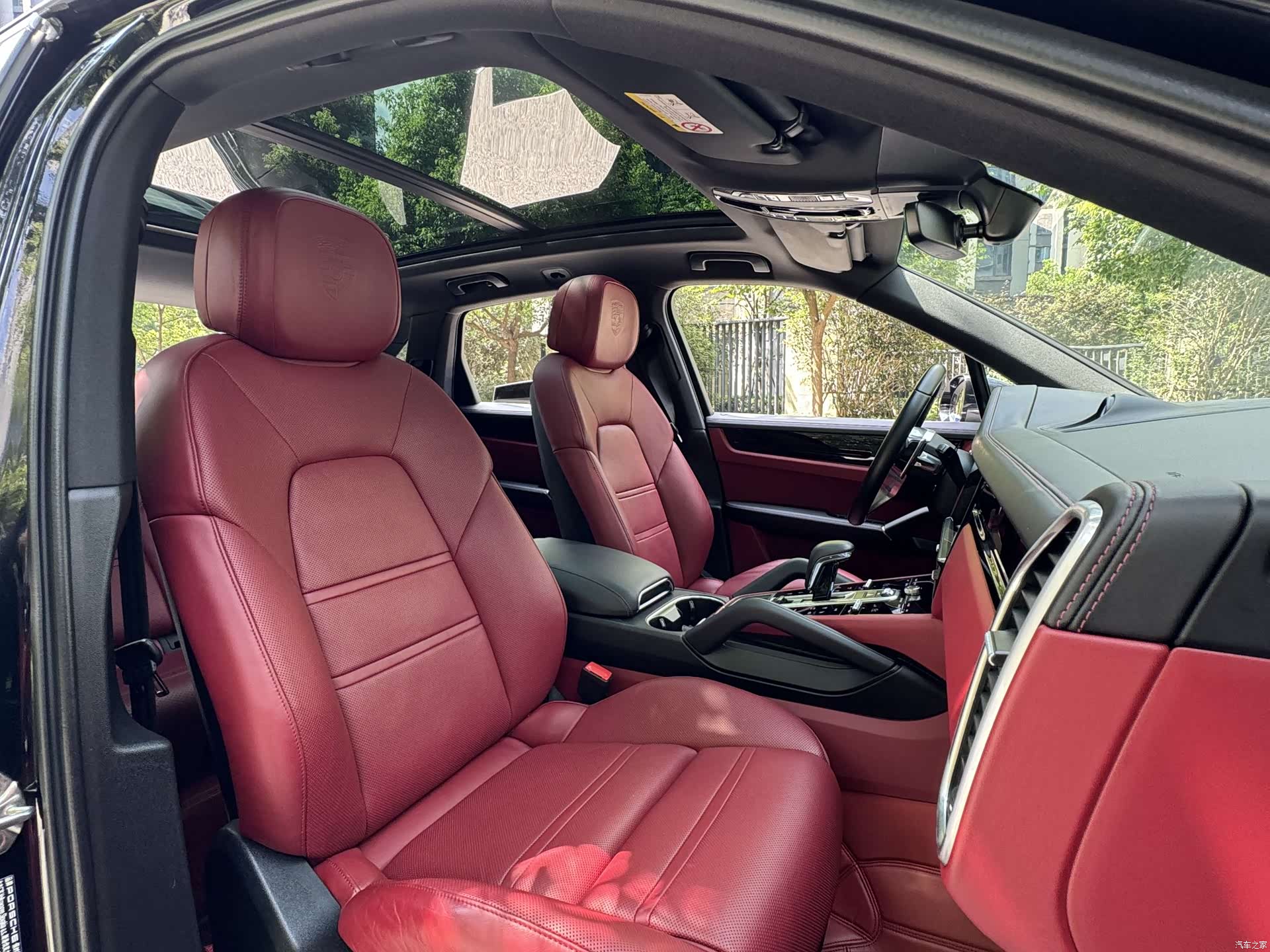 Porsche Cayenne, 2022 11