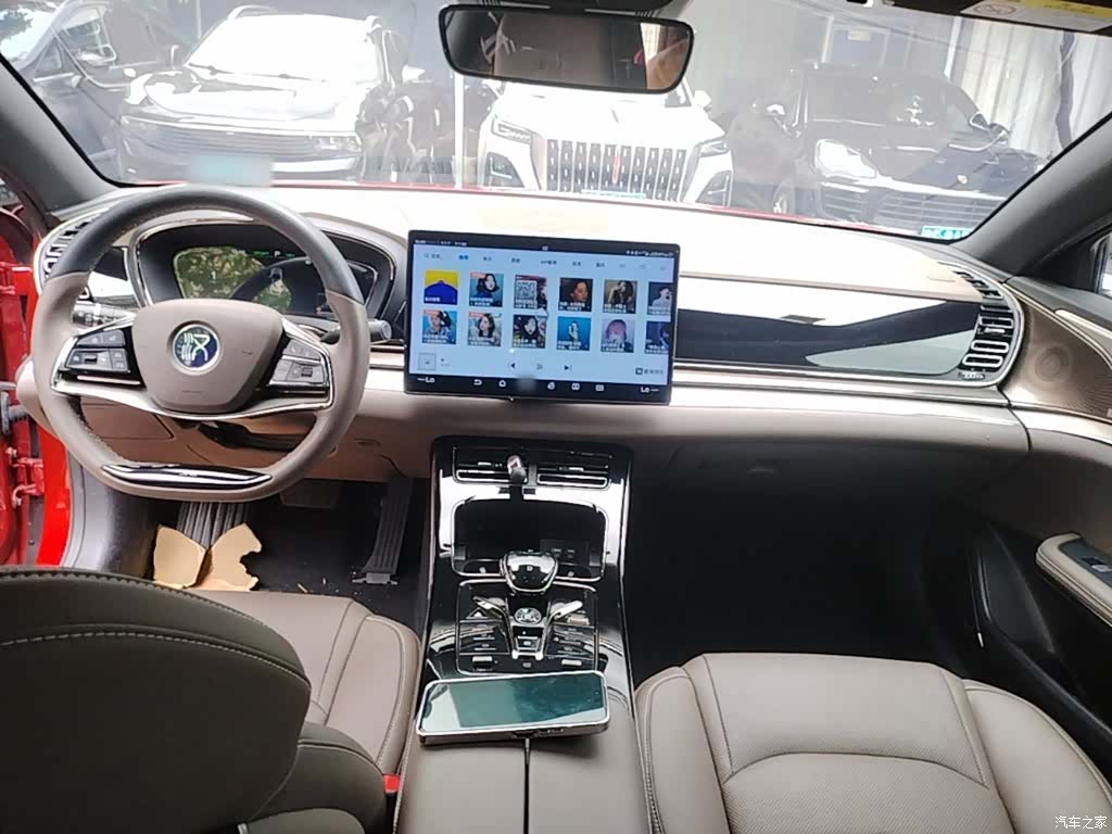 BYD Han, 2021 10