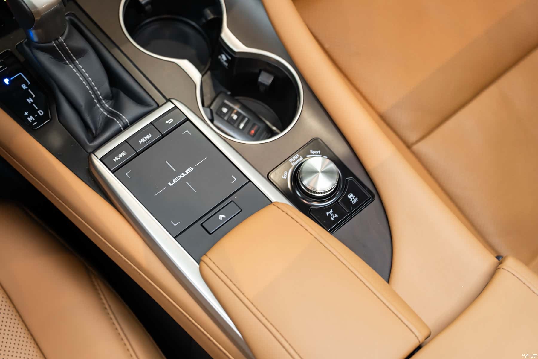 Lexus RX, 2022 19