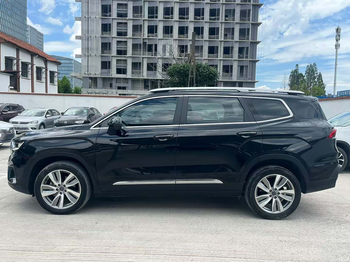 Geely Haoyue, 2022 7