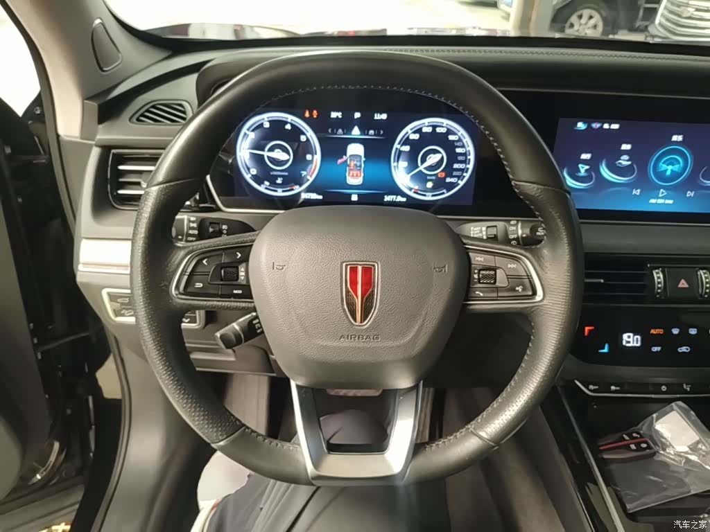 Hongqi HS5, 2022 11