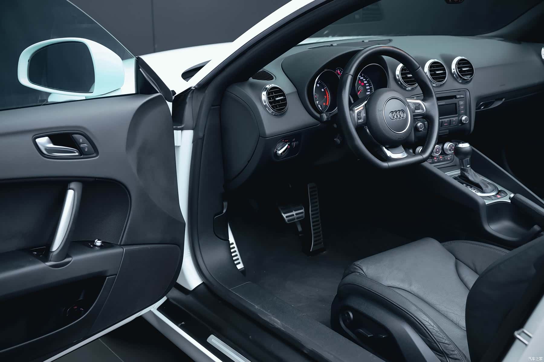 Audi TT, 2013 8
