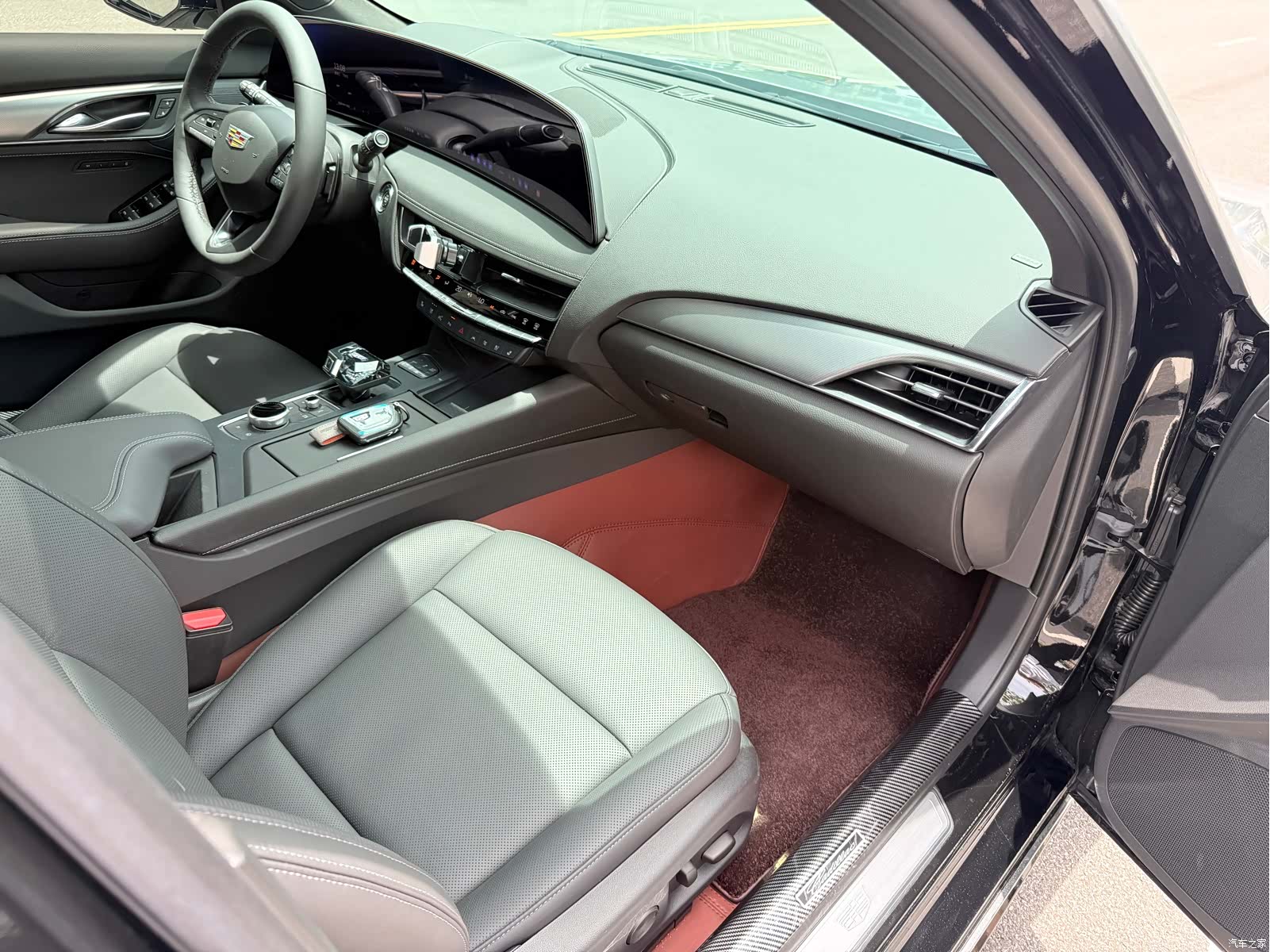 Cadillac CT5, 2026 18