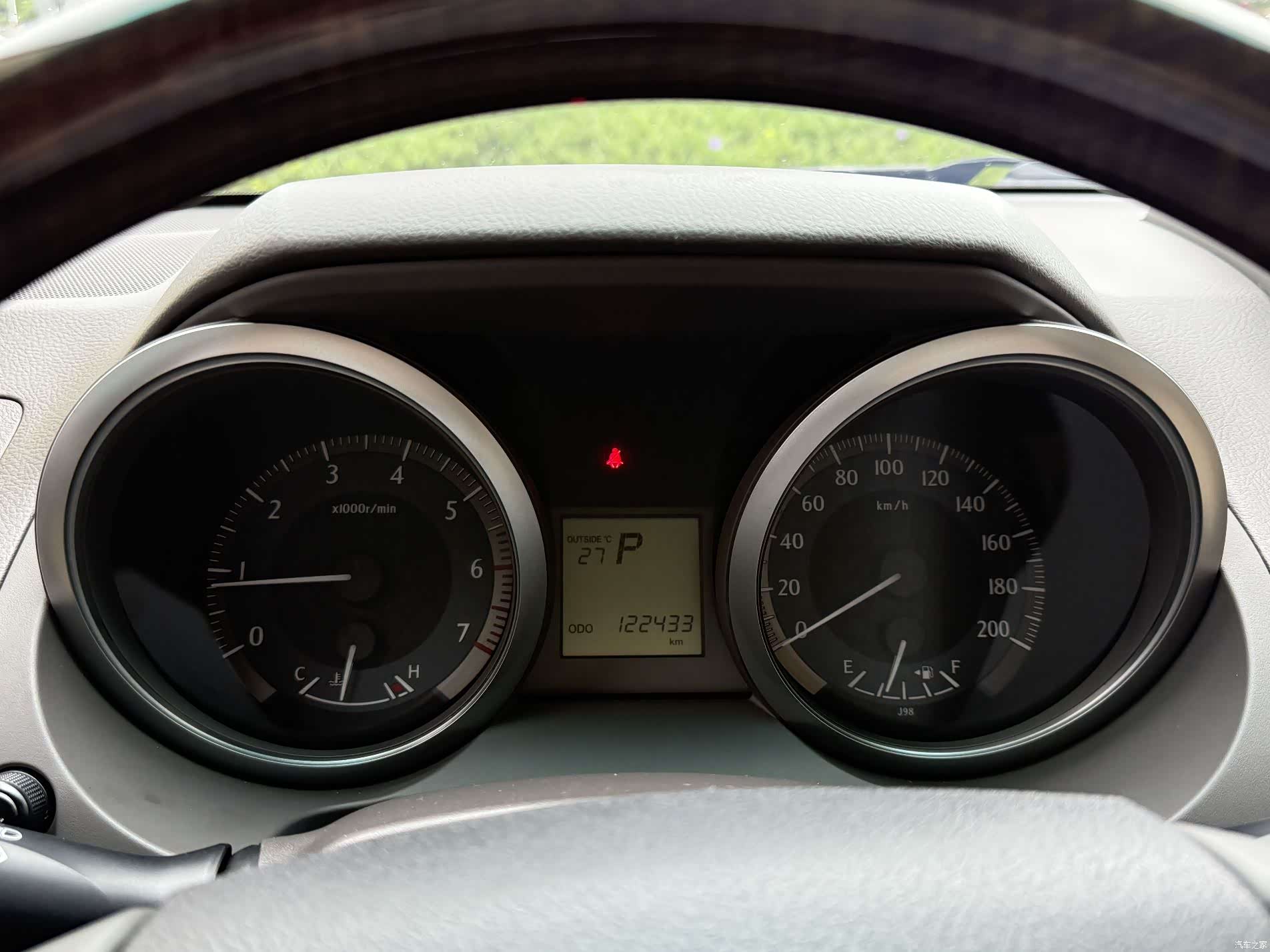Toyota Prado, 2015 11