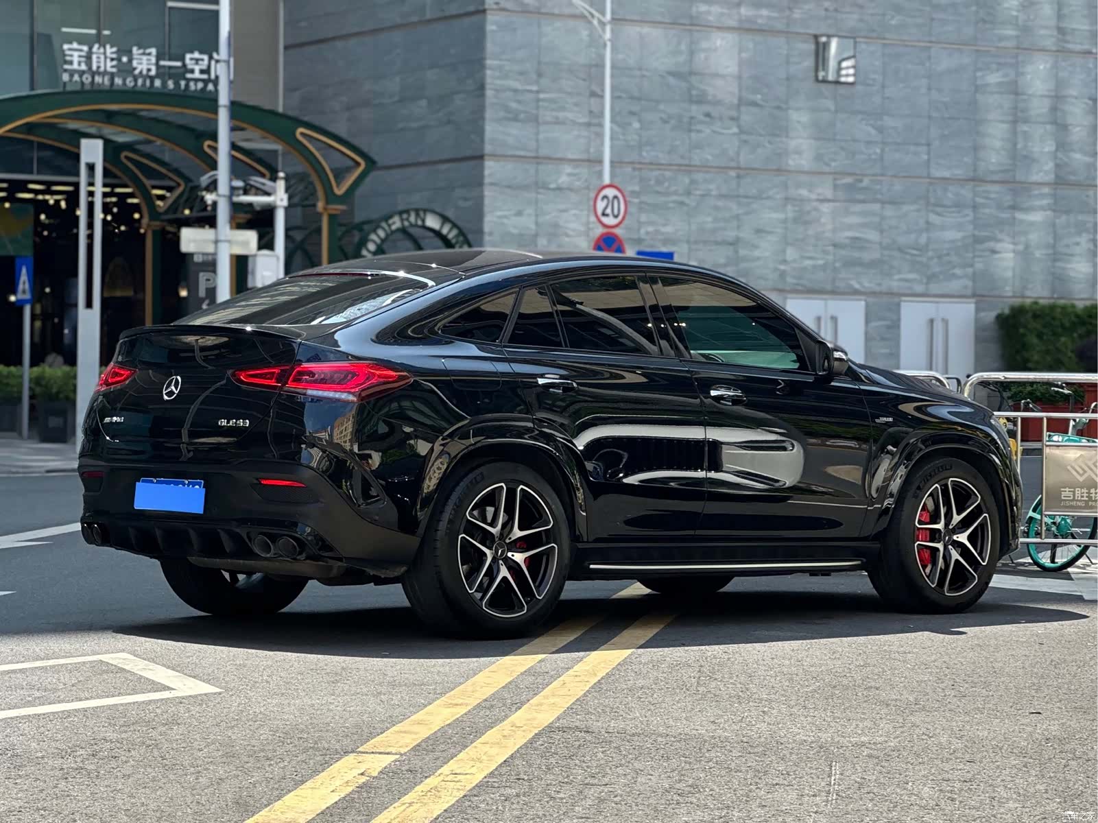 Mercedes-Benz GLE, 2021 20
