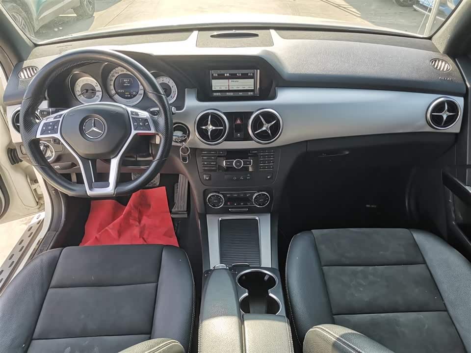 Mercedes-Benz GLK class