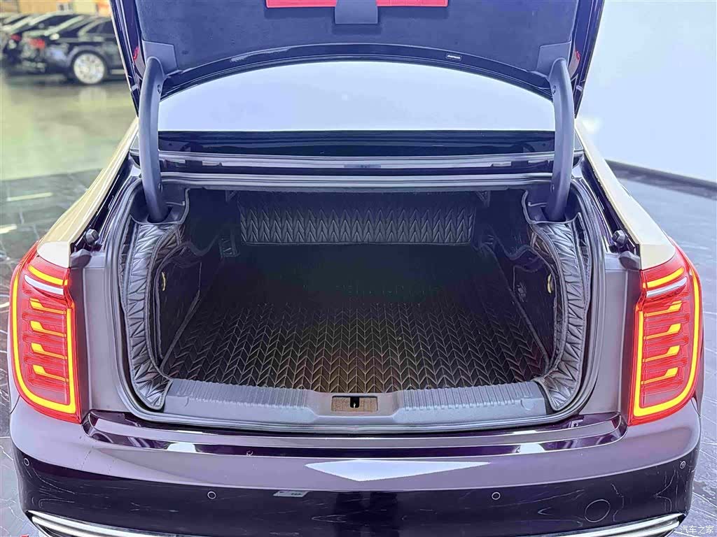 Hongqi H9, 2023 26