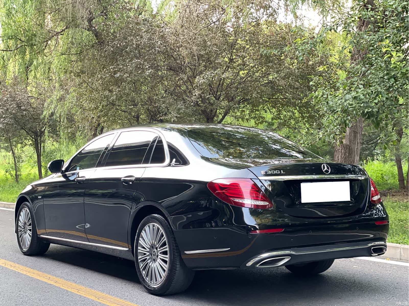 Mercedes-Benz E-Class, 2020 6