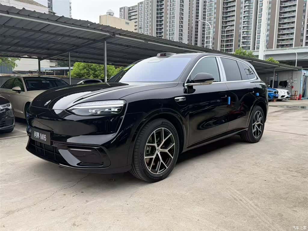 AITO M6, 2026 1