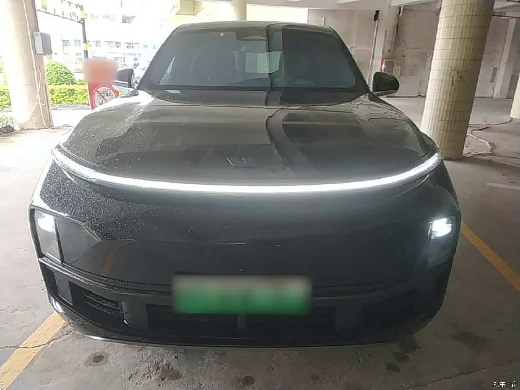 Li Auto L8, 2024 3