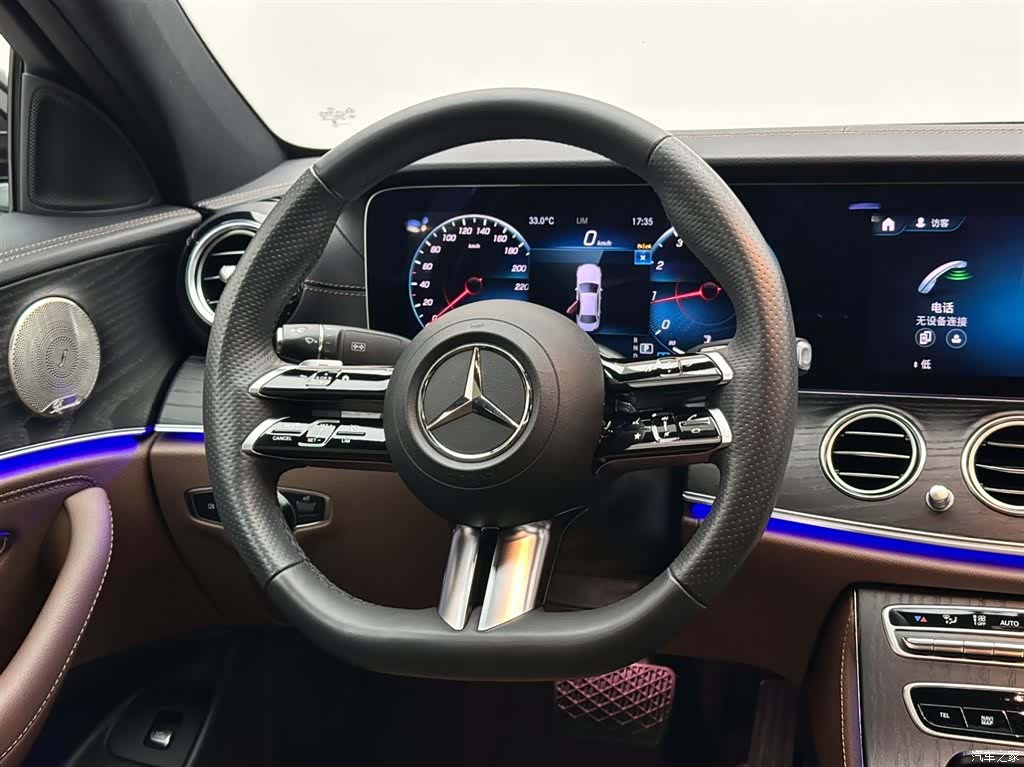 Mercedes-Benz E-Class, 2023 12
