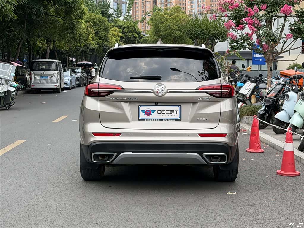 Buick Envision Plus, 2023 все фото