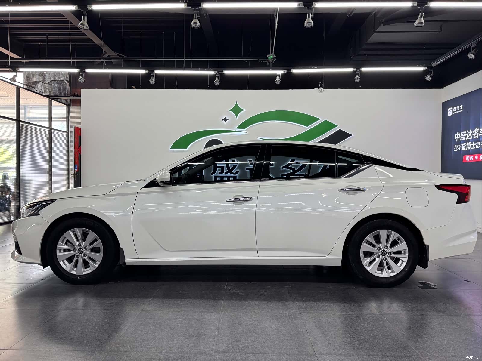 Nissan Teana, 2019 3