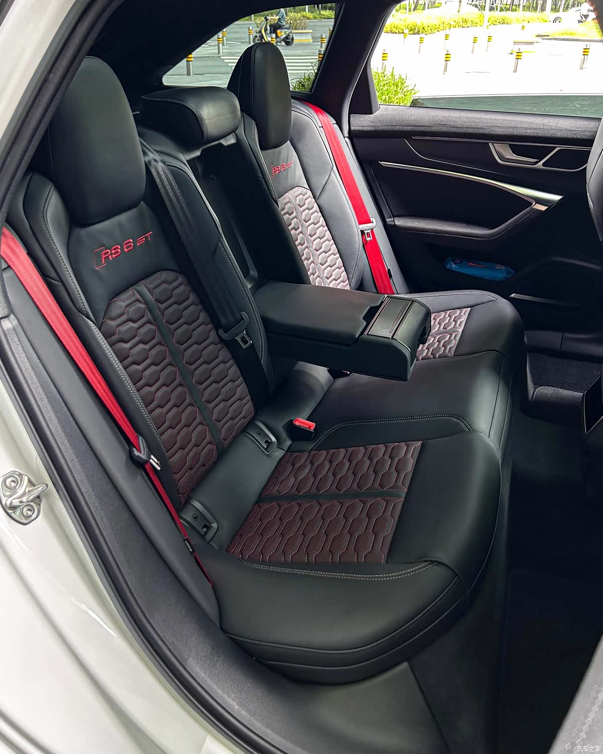 Audi RS, 2025 18