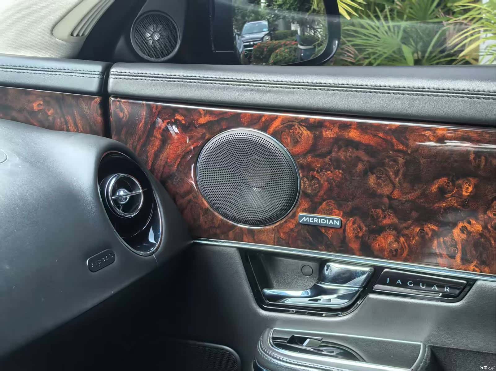 Jaguar XJ, 2013 22