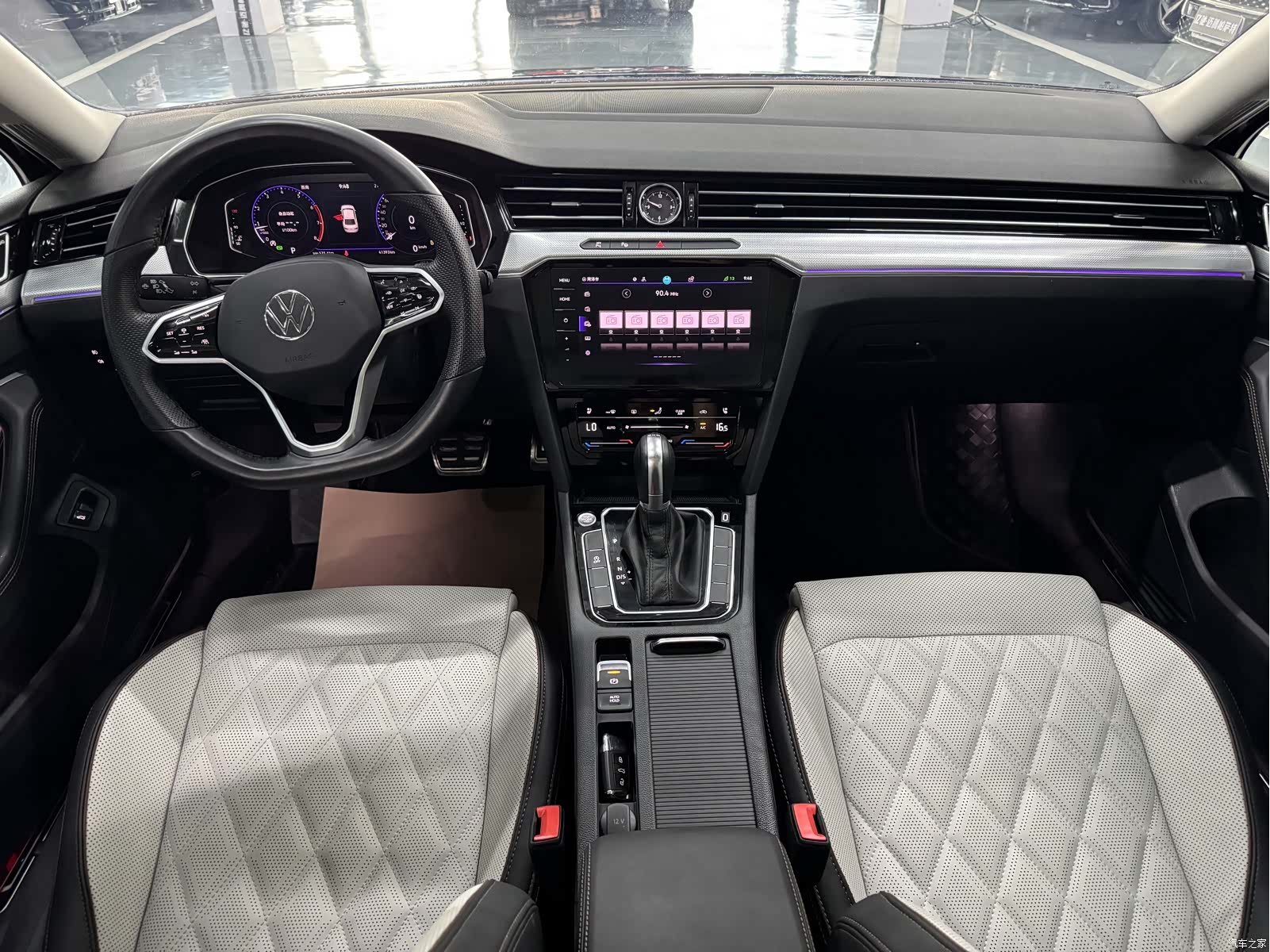 Volkswagen Magotan, 2023 6