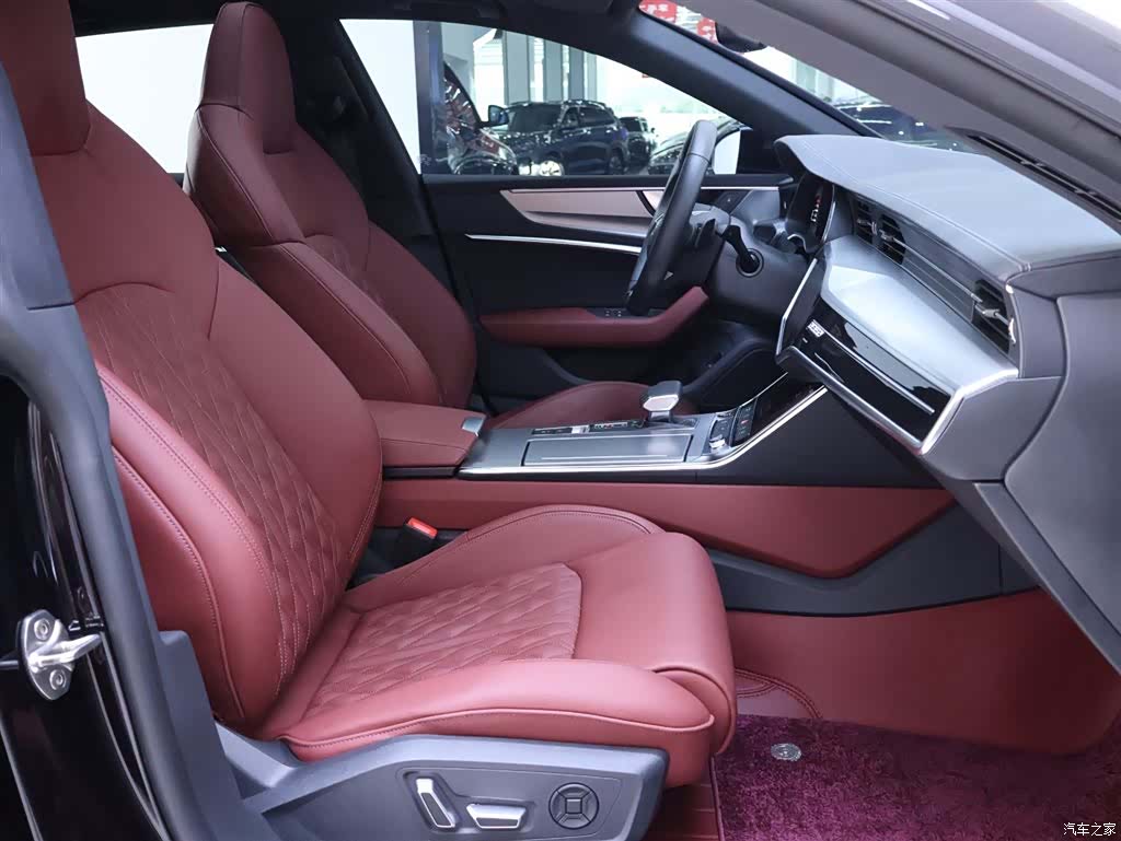 Audi A7L, 2023 20