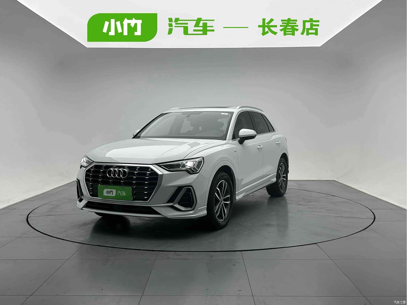 Audi Q3, 2022 1