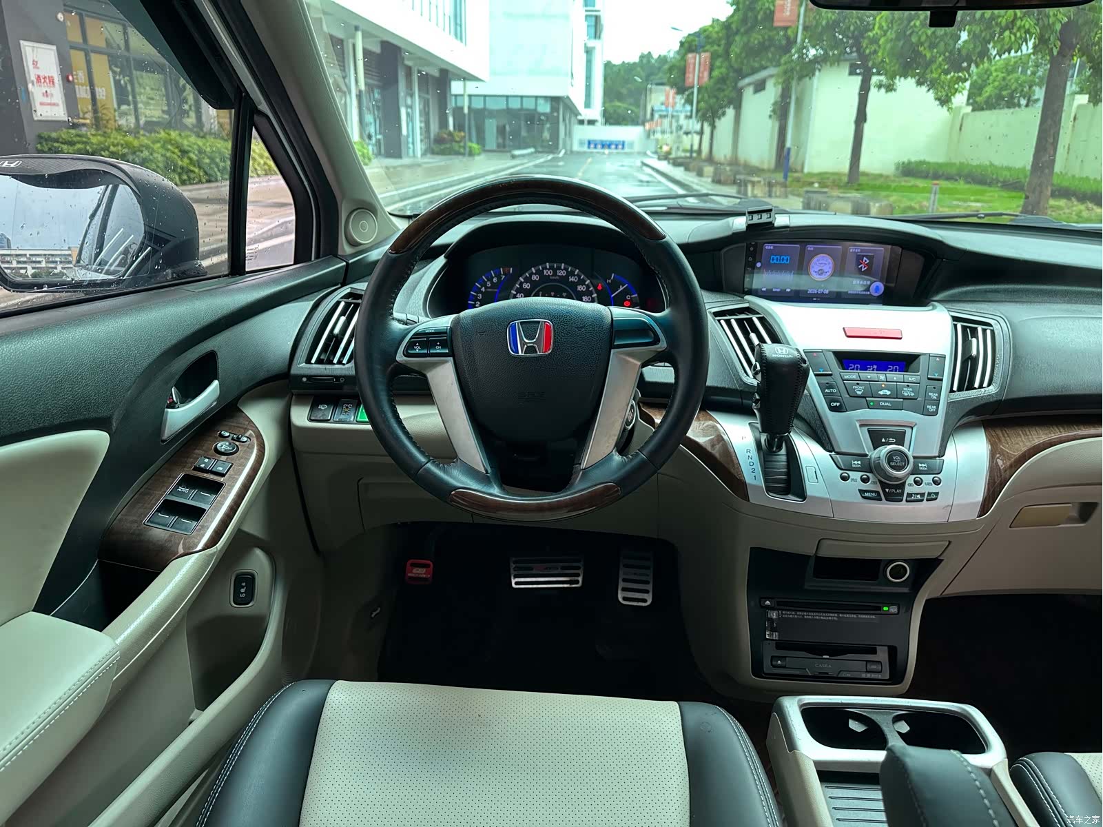Honda Odyssey, 2015 13