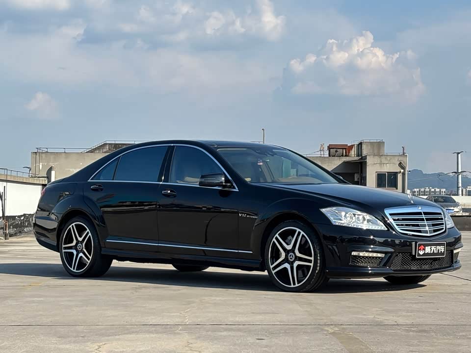 Mercedes-Benz S-class AMG Mercedes-Benz S-class AMG