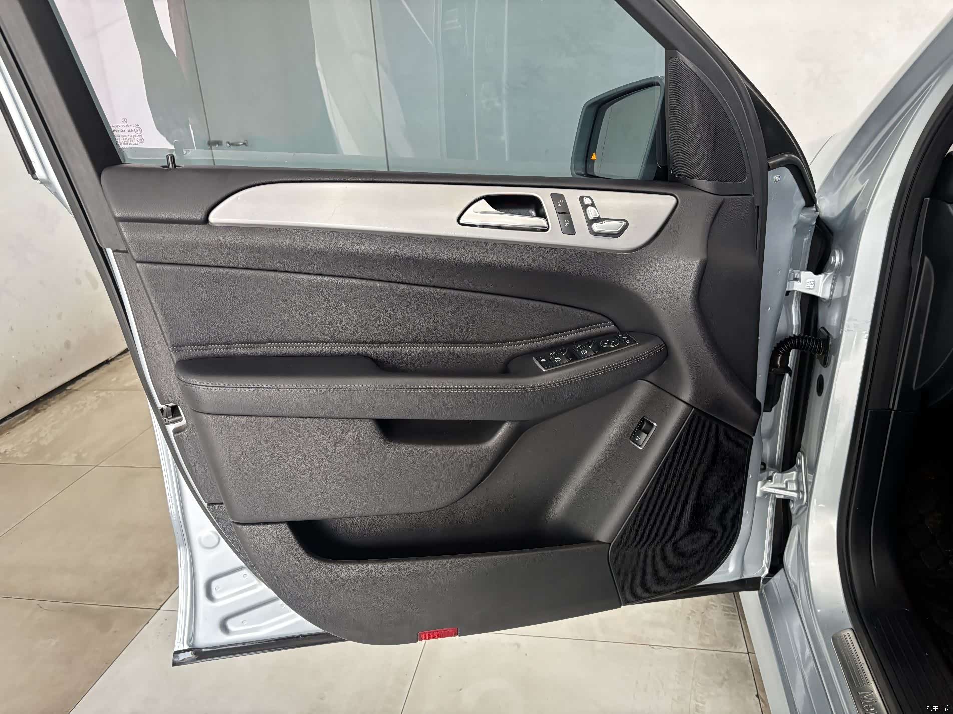 Mercedes-Benz GLE, 2016 10