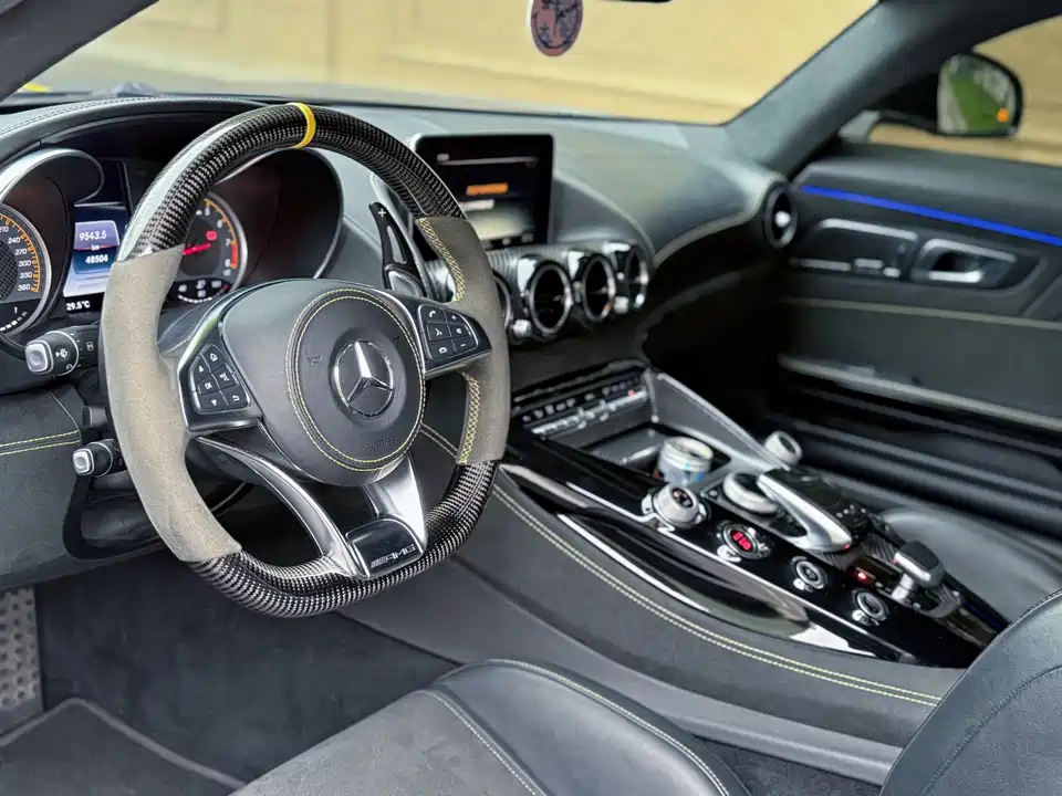 Mercedes-Benz AMG GT Mercedes-Benz AMG GT