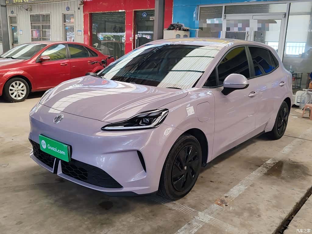 MG 4, 2025 2