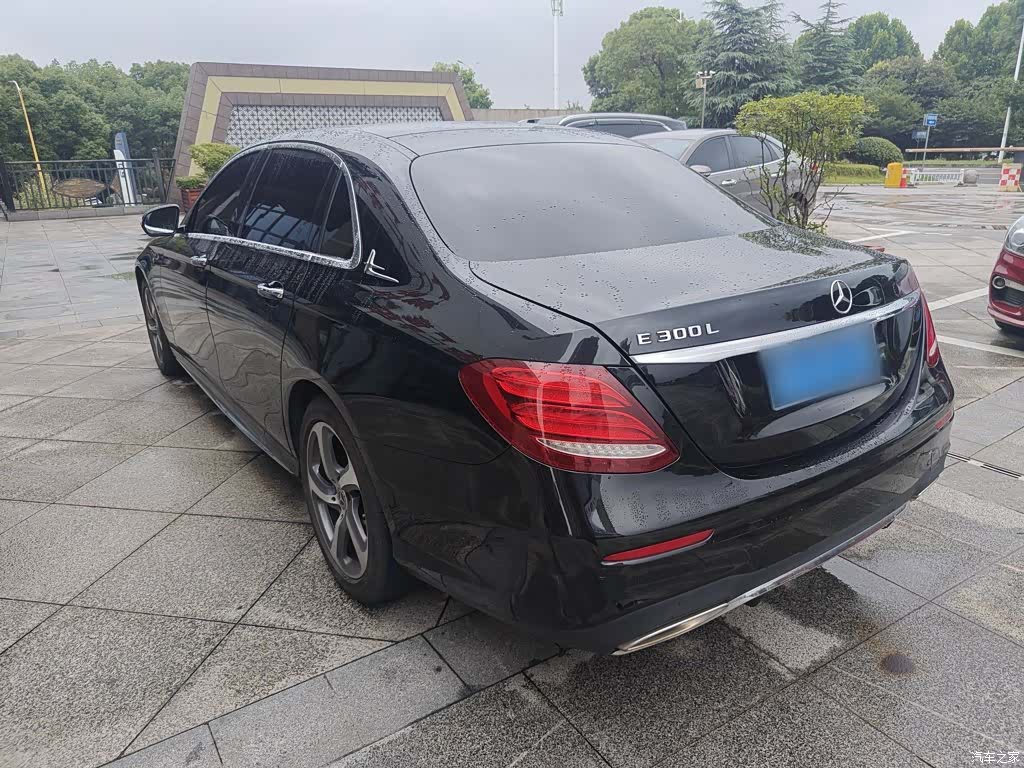Mercedes-Benz E-Class, 2019 8