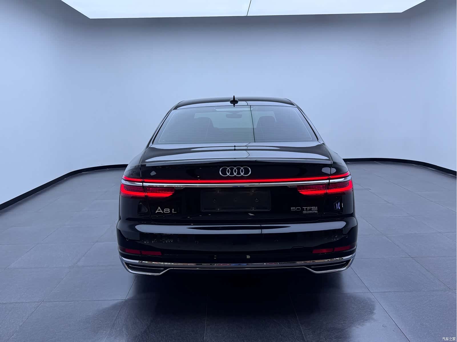 Audi A8L, 2021 4