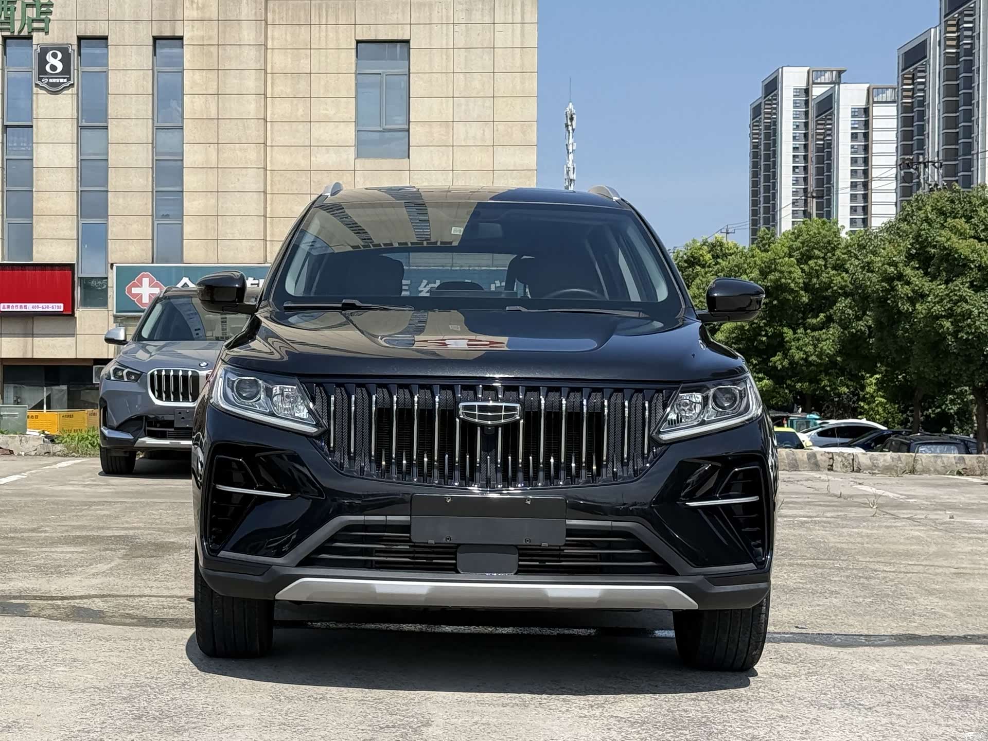 Geely X6, 2022 2