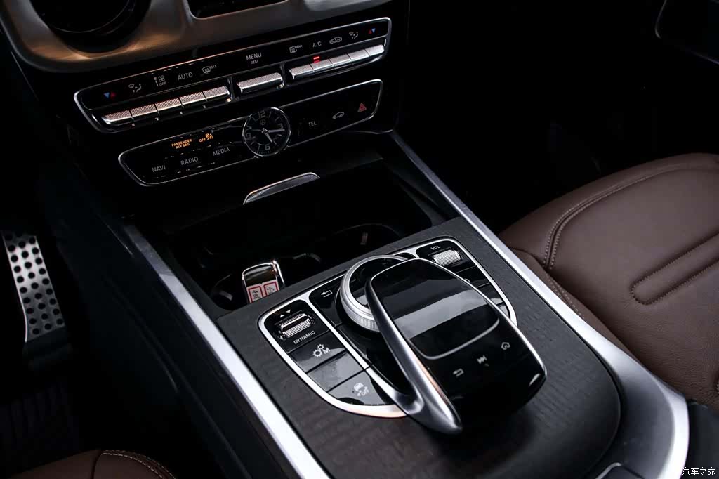 Mercedes-Benz G-Class, 2024 9