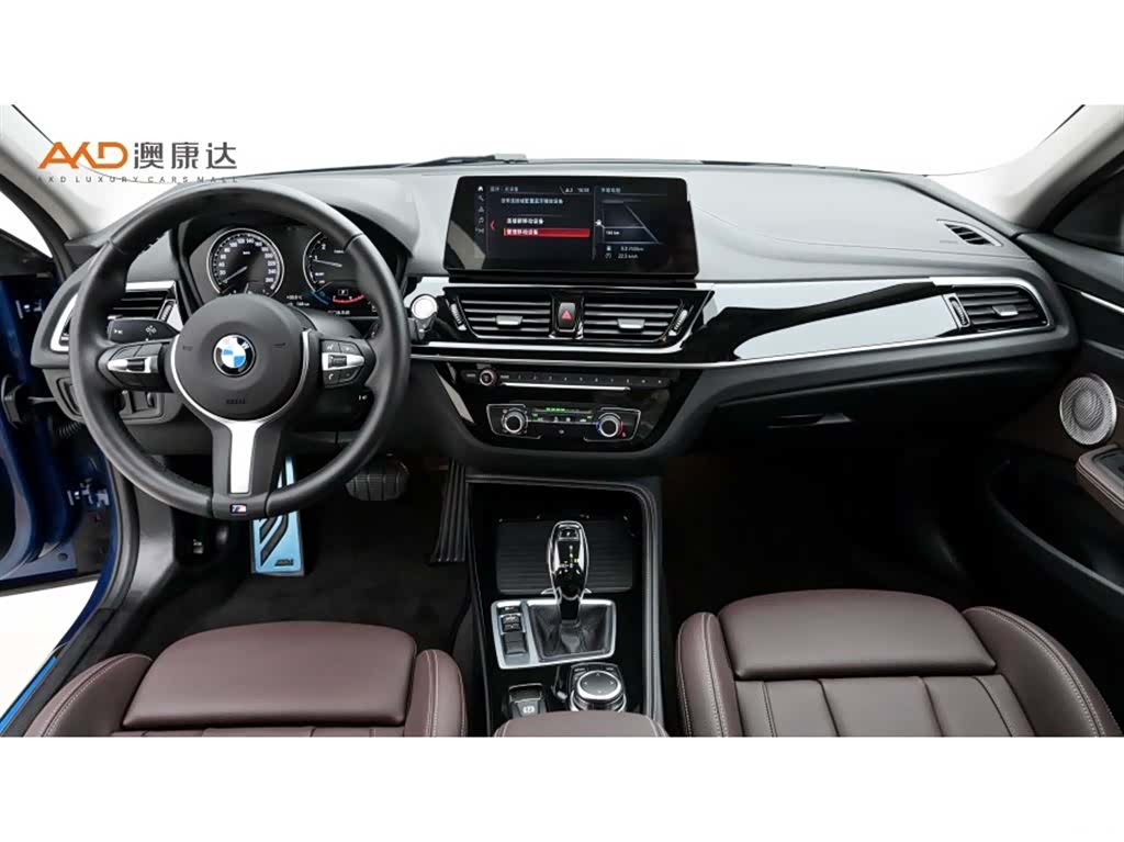 BMW 125i 2.0T 23 M, 2023 все фото