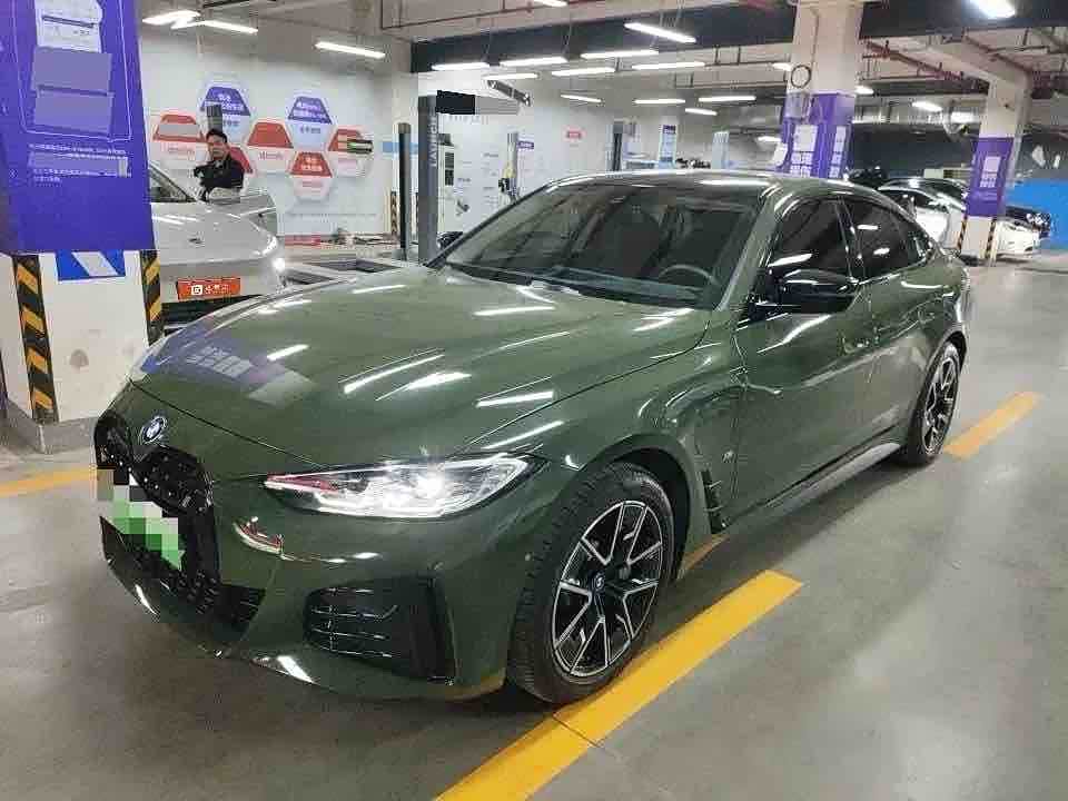 BMW i4